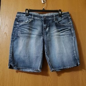 Juniors Vanilla Star Cut-Off Jean Shorts